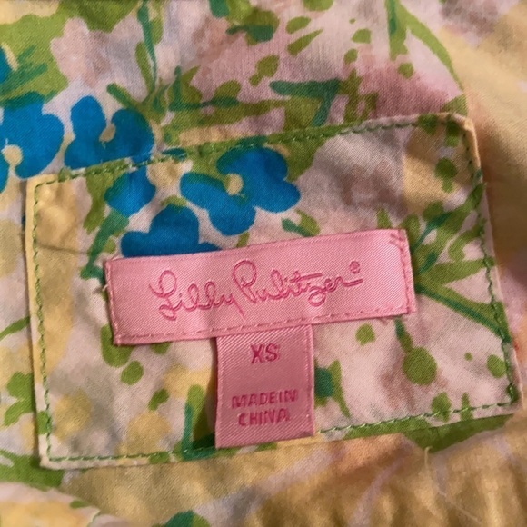 Lilly Pulitzer Resort Fit Button Down Shirt - Picture 7 of 10